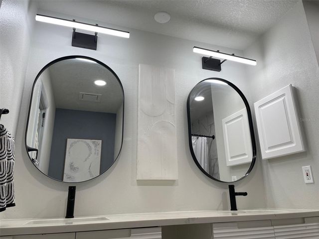 2325 LAUDERDALE COURT, Orlando, FL 32805