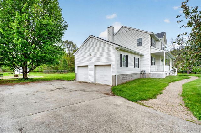 129 Moonlight Drive, Stormville, NY 12582