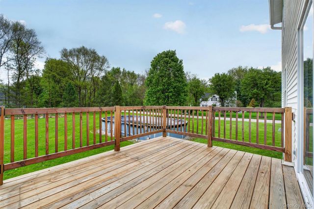 129 Moonlight Drive, Stormville, NY 12582