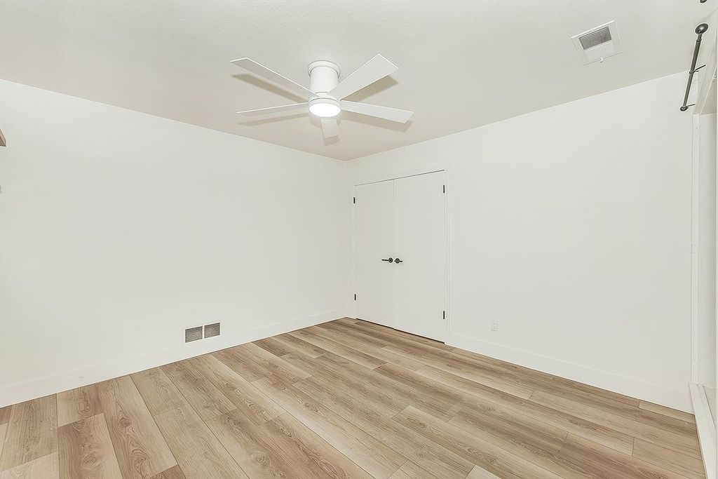 Image 39 of property listing at 3729 W Fir Avenue, Fresno, CA 93711