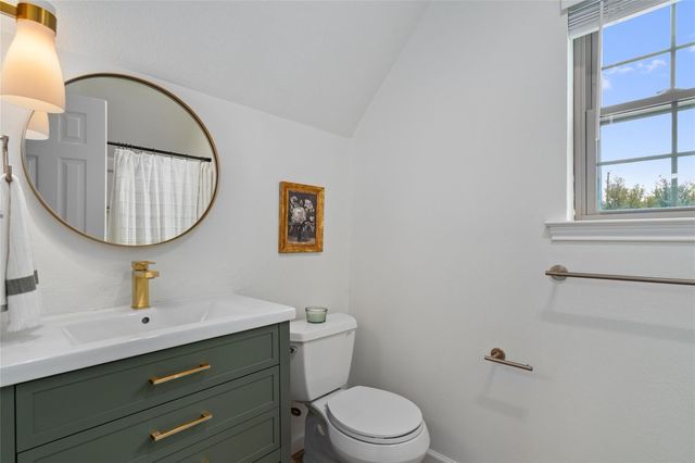 626 Canyon Rim DR, Dripping Springs, TX 78620