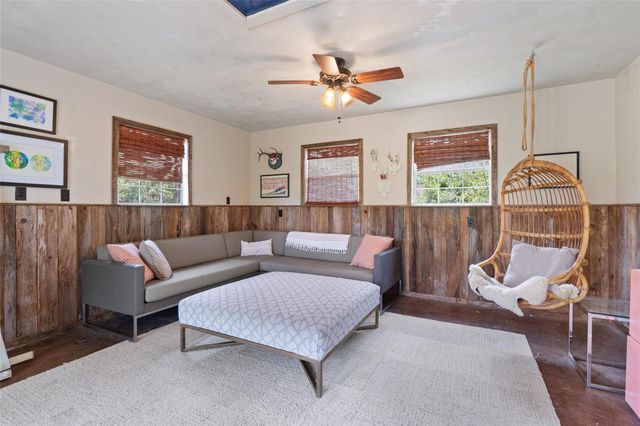 626 Canyon Rim DR, Dripping Springs, TX 78620