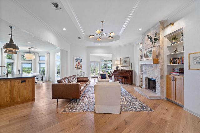 626 Canyon Rim DR, Dripping Springs, TX 78620