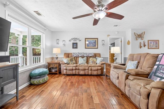 3771 Castleberry Road, Cumming, GA 30040