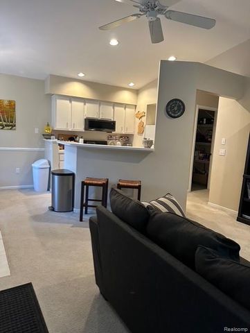 390 S Spring Brooke Drive 390, Brighton, MI 48116