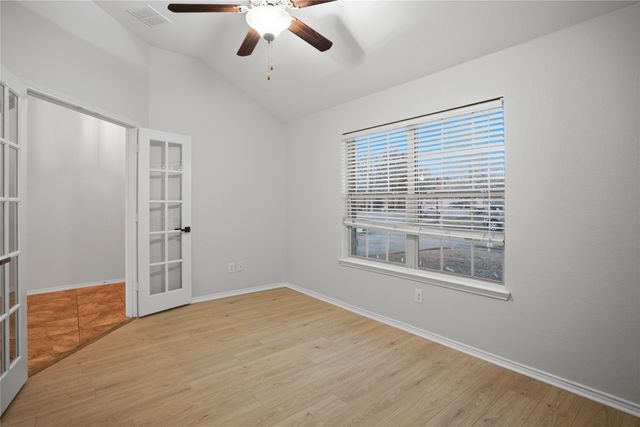 271 Lamar Drive, Lavon, TX 75166