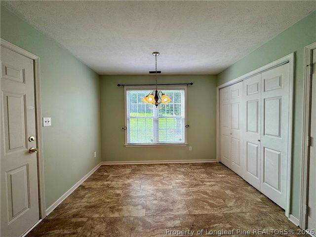422 Jamestown Avenue, Fayetteville, NC 28303