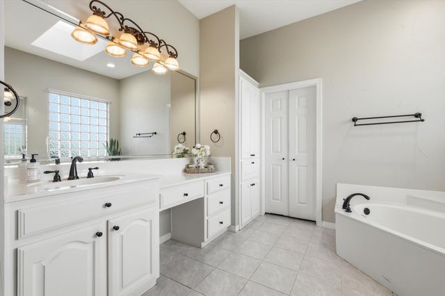 3308 Benbrook Cove, Corinth, TX 76208