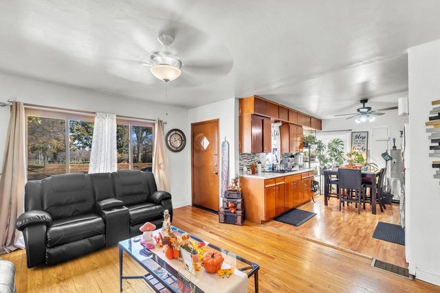 2109 W Oklahoma AVENUE, Milwaukee, WI 53215