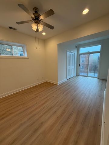 7733 N Marshfield Avenue 3, Chicago, IL 60626