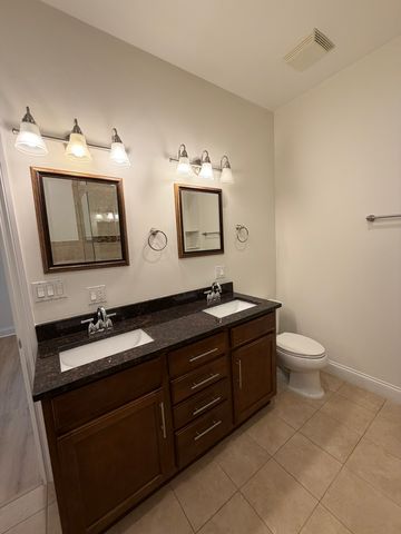 7733 N Marshfield Avenue 3, Chicago, IL 60626