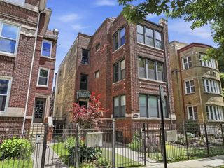 7733 N Marshfield Avenue 3, Chicago, IL 60626