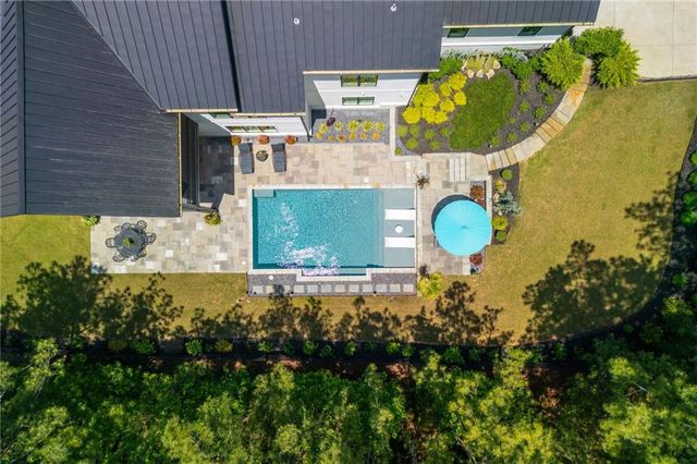130 Von Lake Drive, Milton, GA 30004