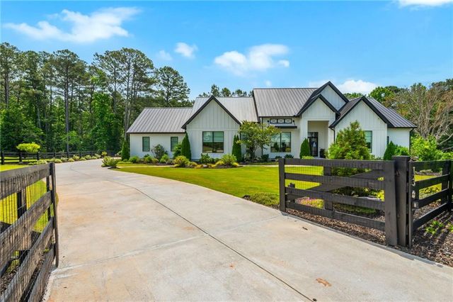 130 Von Lake Drive, Milton, GA 30004