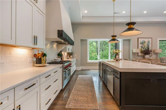 130 Von Lake Drive, Milton, GA 30004