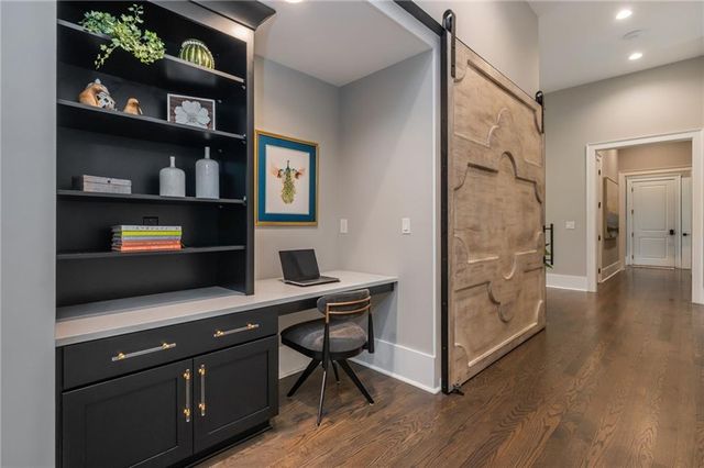 130 Von Lake Drive, Milton, GA 30004