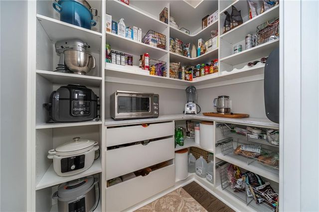 130 Von Lake Drive, Milton, GA 30004