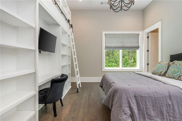130 Von Lake Drive, Milton, GA 30004