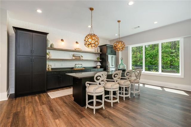 130 Von Lake Drive, Milton, GA 30004