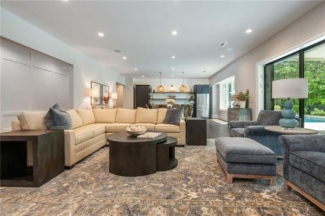 130 Von Lake Drive, Milton, GA 30004