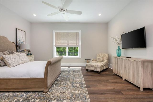 130 Von Lake Drive, Milton, GA 30004
