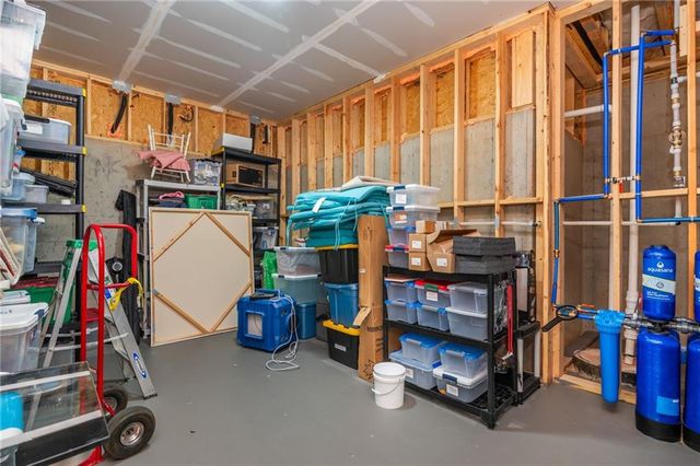 130 Von Lake Drive, Milton, GA 30004