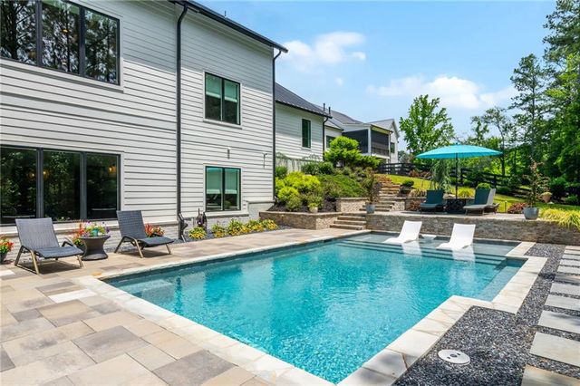 130 Von Lake Drive, Milton, GA 30004
