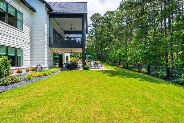 130 Von Lake Drive, Milton, GA 30004
