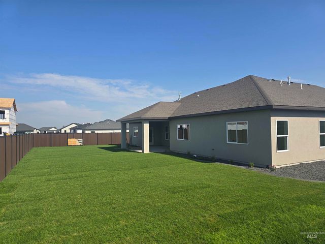 1557 Tule Dr., Twin Falls, ID 83301
