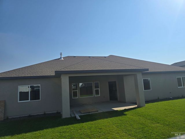 1557 Tule Dr., Twin Falls, ID 83301