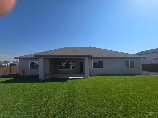 1557 Tule Dr., Twin Falls, ID 83301
