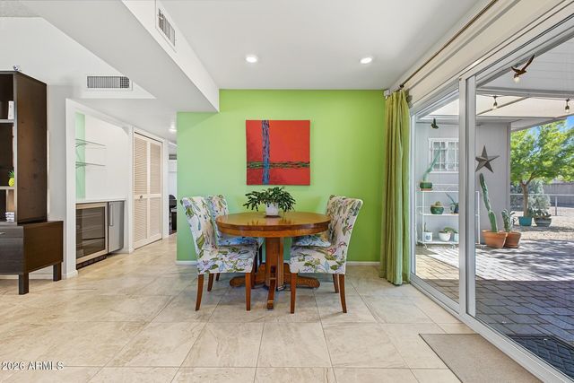 9121 W LONG HILLS Drive, Sun City, AZ 85351