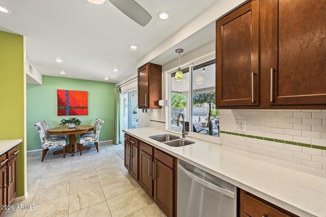 9121 W LONG HILLS Drive, Sun City, AZ 85351