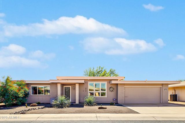 9121 W LONG HILLS Drive, Sun City, AZ 85351