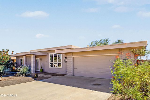 9121 W LONG HILLS Drive, Sun City, AZ 85351