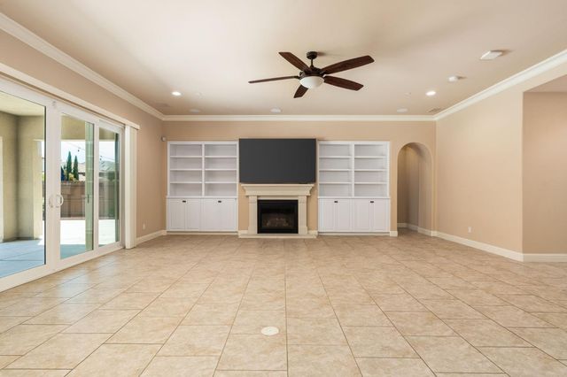 3264 Quincy Avenue, Clovis, CA 93619