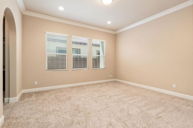 3264 Quincy Avenue, Clovis, CA 93619