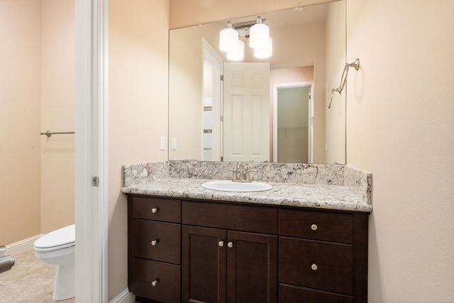 3264 Quincy Avenue, Clovis, CA 93619