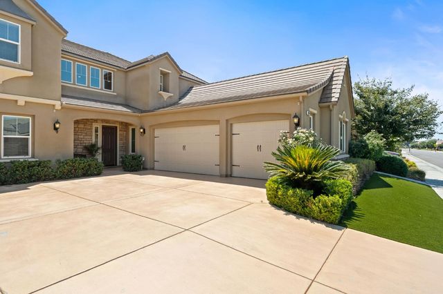 3264 Quincy Avenue, Clovis, CA 93619