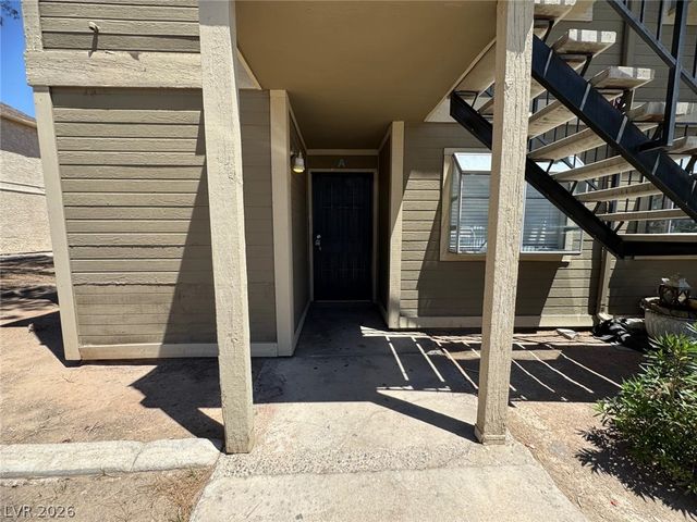 2732 Alicialynn Way A, Las Vegas, NV 89121