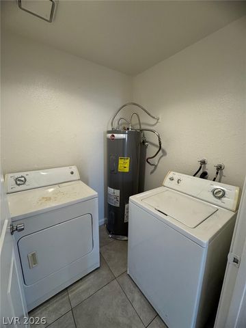2732 Alicialynn Way A, Las Vegas, NV 89121