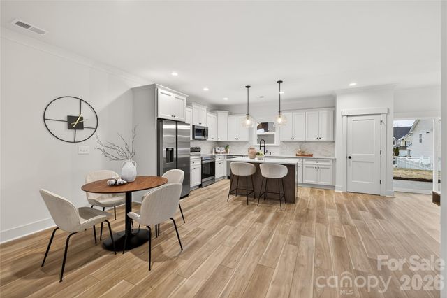 12722 Hamilton Road, Charlotte, NC 28273