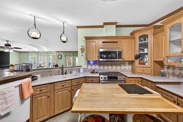 3308 24TH AVENUE SE, Ruskin, FL 33570