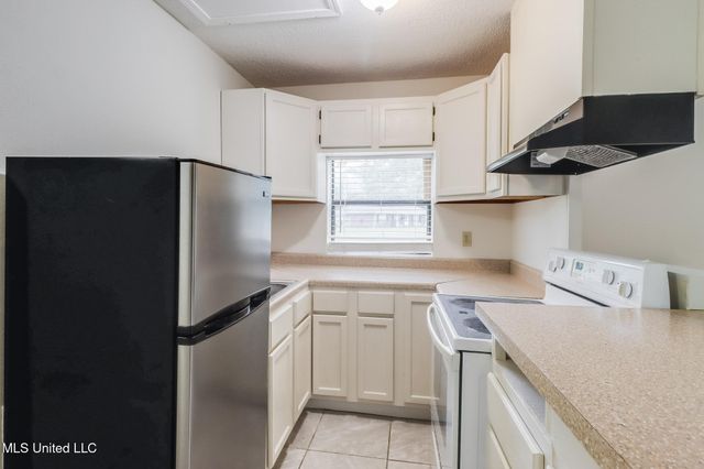 6909 Elder Ferry Road, Moss Point, MS 39563
