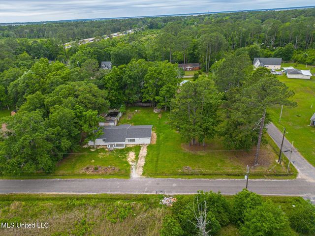 6909 Elder Ferry Road, Moss Point, MS 39563