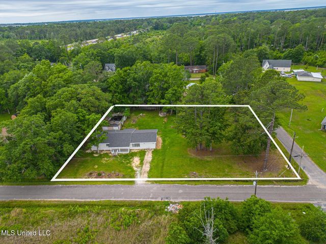 6909 Elder Ferry Road, Moss Point, MS 39563