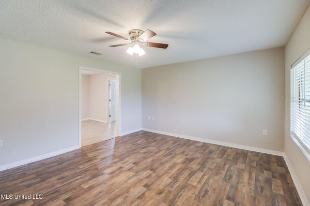 6909 Elder Ferry Road, Moss Point, MS 39563
