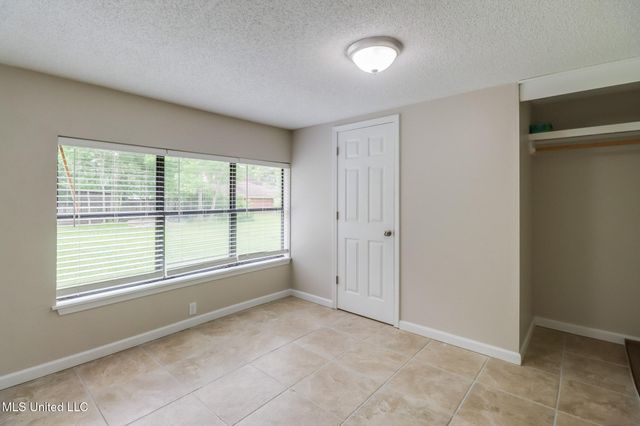 6909 Elder Ferry Road, Moss Point, MS 39563