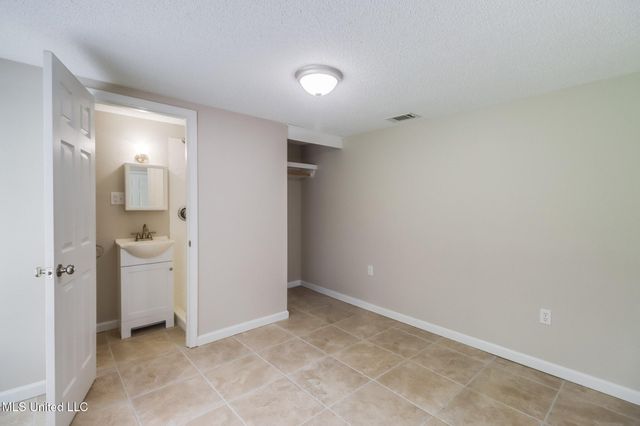 6909 Elder Ferry Road, Moss Point, MS 39563