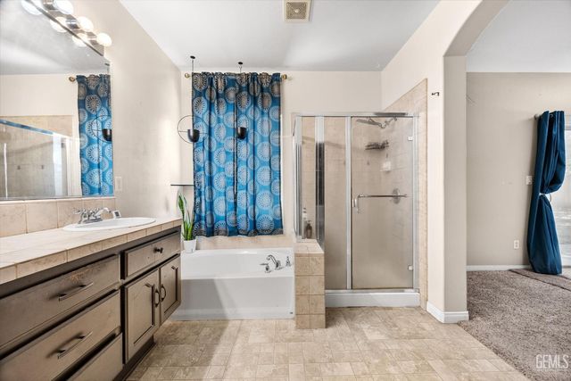 11213 Vista Del Christo Drive, Bakersfield, CA 93311
